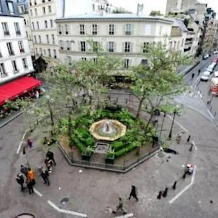 Appartements Place De La Contrescarpe Apartment