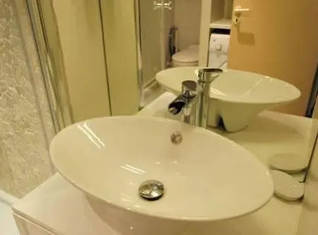 Appartements Place De La Contrescarpe Apartment